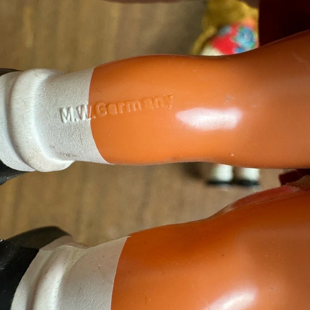 Vintage West Germany Boy & Girl Celluloid Winding Key‎ Dancing Dolls NO KEY